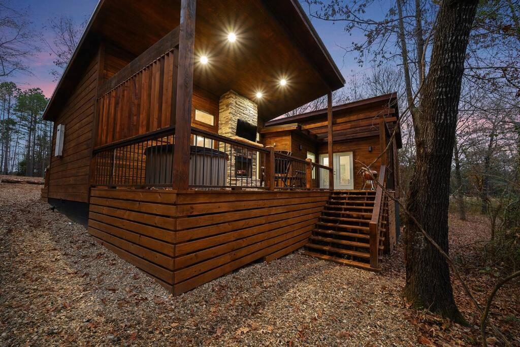 Diamond Cabin W/ Jet Shower & Secluded Back Deck! Broken Bow Exterior photo